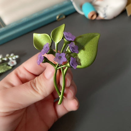 Creative All-match Green Plant Flower Pearl Brooch