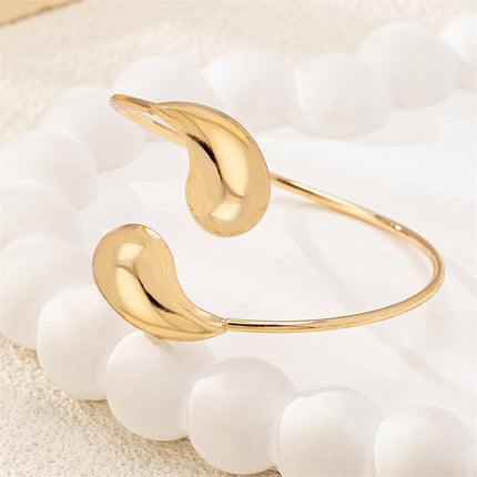 Skeppende Alles-pas Waterdruppelarmband Vir Vroue