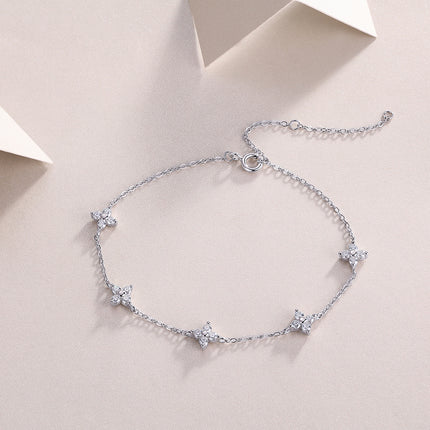 Met Topgehalte Moissanite Geset, Is Hierdie Luukse En Modieuse Ligte Luukse Juweliersware Silwer Armband Gemaak Van S925 Silwer Geëlektroplateer Met Platinum