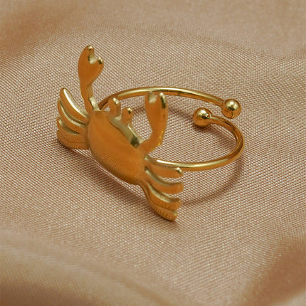 Lxalry 18K Gold Plated Stainless Steel Crab Design Mirror Polish Ring  Hypoallergenic Skin Safe Jewelry With Sphere Accents  Handmade Luxury Gift  Decorative Sculpture For Bold Fashion
