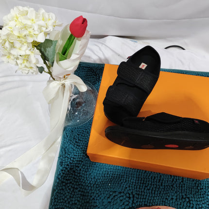 Wide Puffy Fat Big Foot Bone Adjustable Rubber Foam Bottom Loose Slippers