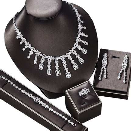 Sirkonium Halssnoer, Oorbelle, Armband, Ring Stel Van Vier