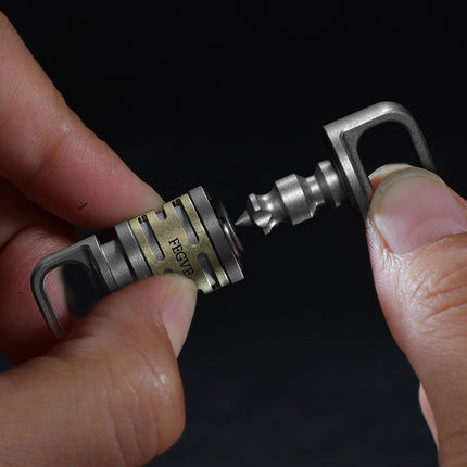 Titanium Inlaid Copper Titanium Alloy Quick Release Buckle Keychain