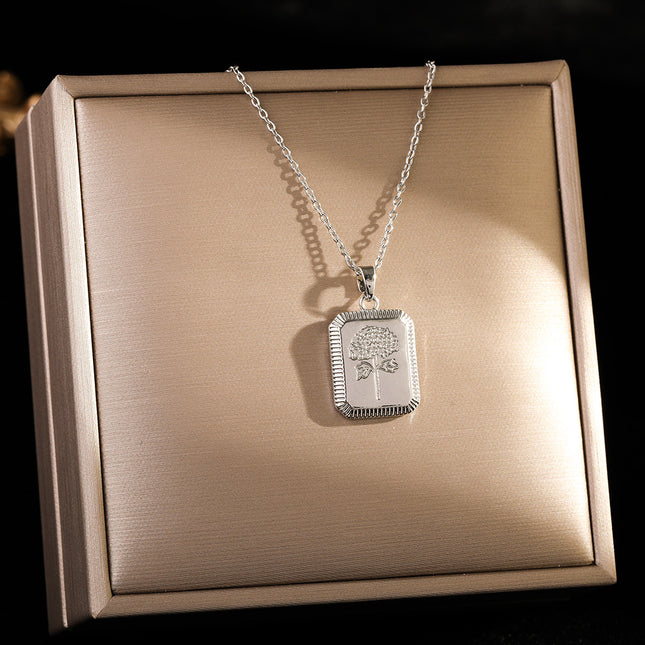 Fashionable Silver Titanium Steel Necklace For Women