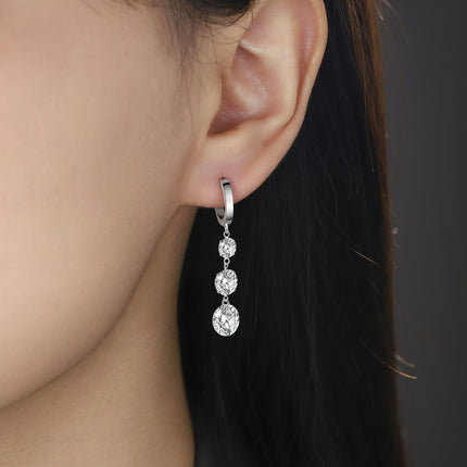 Top-quality Moissanite Luxury And Fashionable Light Luxury Jewelry Silver Stud Earrings S925 Silver Plated Platinum