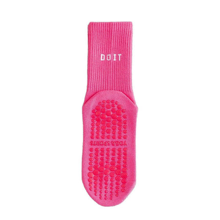 Women's Fitness Women's Socks Trendy Letter Mid-calf Yoga Socks Simple Non-slip Sweat-absorbent Breathable