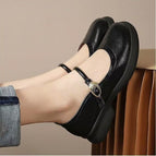Black / 35