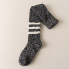 Black White Bars / Average Size