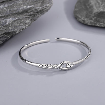 Geknoopte Armband Uitgeholde Toegedraaide Ontwerp Eenvoudig En Stylvol Veelsydig
