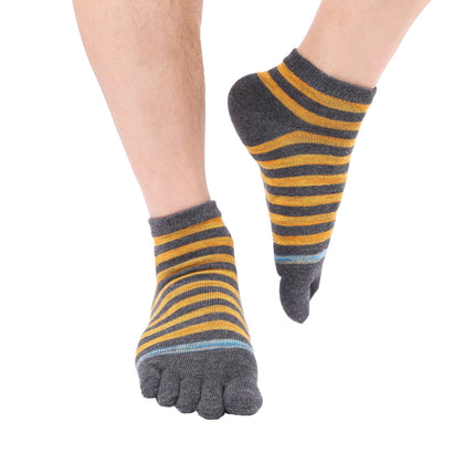 Niche Mixed Color Stripe Short Split Toe Cotton Socks