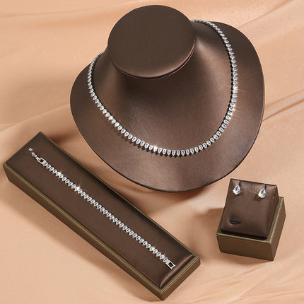 Eenvoudige En Elegante Sirkon Juwelierswarestel