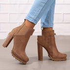 Brown / US Size 10