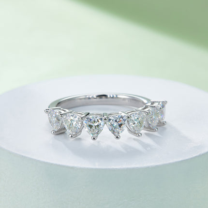 A Luxurious And Fashionable Light Luxury Jewelry Silver Ring Set With Top-quality Moissanite, S925 Silver Plated With Platinum