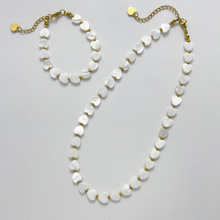 INS Heart-Shaped Shell Necklace And Bracelet Set Commuter Fashion Handmade Beaded Design