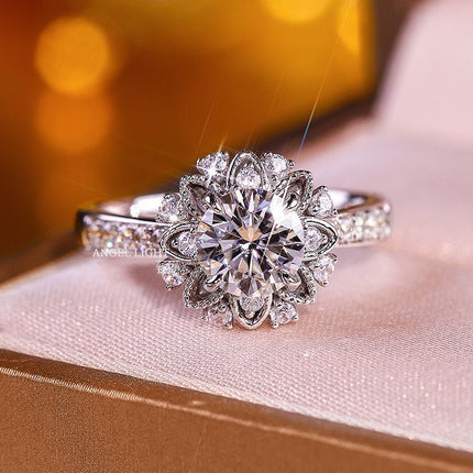 Women's 1ct Simulated Moissanite Ring Six-Prong Classic Wedding Ring