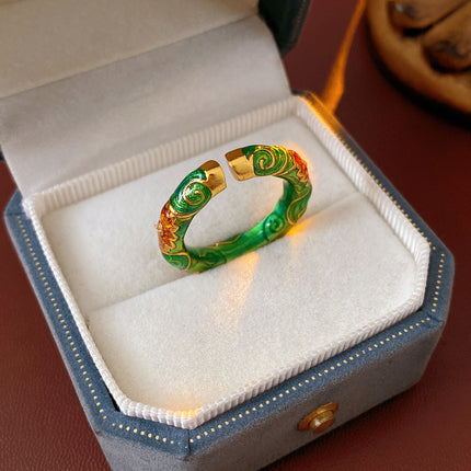 Vintage Floral Ring Green Enamel Statement Ring Retro Diamond Pearl Flower Ring For Women Fashion Jewelry