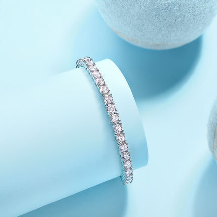 0.3-karaat Luukse en Modieuse Ligluukse Tendens Juweliersware Silwer Armband Versier met Topgehalte Moissanite, S925 Silwer Geëlektroplateerde Platinum