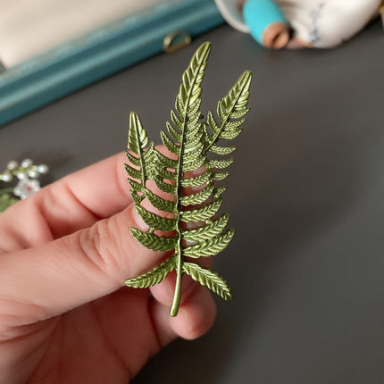 Creative All-match Green Plant Flower Pearl Brooch
