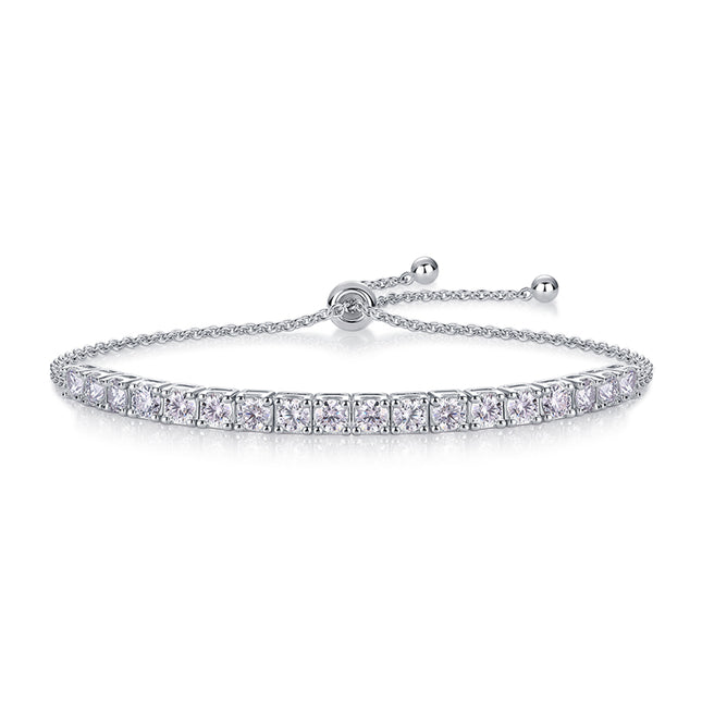 Hierdie luukse en modieuse ligte luukse juweliersware silwerarmband, gemaak van S925-silwer geëlektroplateer met platinum, is geset met topgehalte moissanite.