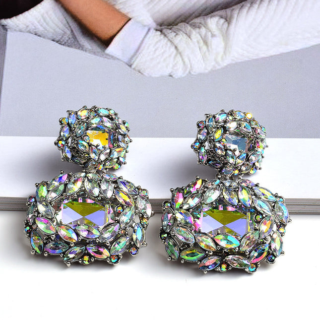 Trendy Earrings New Color Ornament