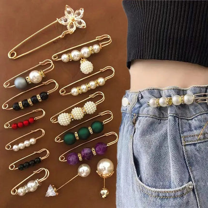 Vrouebroek met Vaste Middellyf Brooch-bykomstigheid