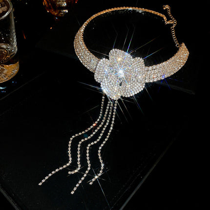 Diamantblom Kwassie-ketting Ligte Luukse Hoëgraadse Truiketting