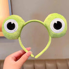 Small Eyes Light Green
