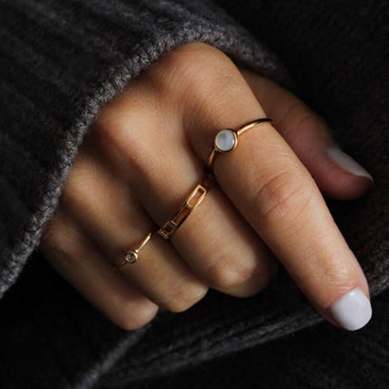 White Shell Ring Women's High-End Design European And American Style