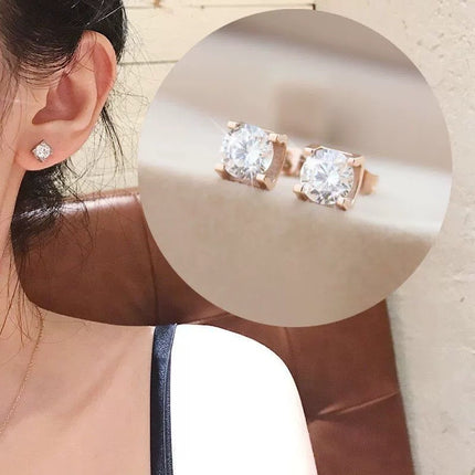Eenvoudige Vierklou Enkel Diamant Hanger Vroulike Temperament Titaanstaal Halssnoer