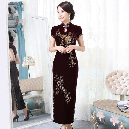 Golden Velvet Retro-improved Beaded Long High-grade Cheongsam