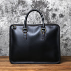 Black / M
