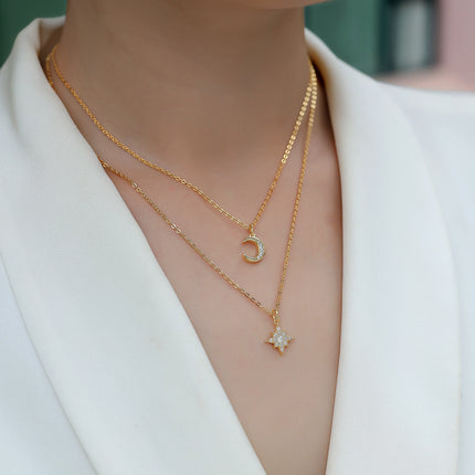 Gegraveer Met Topgehalte Moissanite, Sluit Hierdie Luukse En Modieuse Minimalistiese Juwelierswarestel 'n Halssnoerhanger, 'n Kraagketting, En S925 Silwer Wat Met Goud Elektroplateer Is, In.