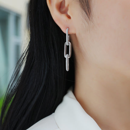 Top-quality Moissanite Luxury And Fashionable Light Luxury Jewelry Silver Stud Earrings S925 Silver Plated Platinum