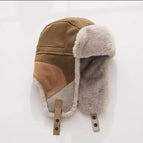 Light Coffee / Average Size