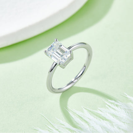 Ashoekige Moissanite Geset Met Topgehalte Moissanite Luukse En Modieuse Ligte Luukse Juweliersware Silwerring S925 Silwer Elektroplateer Met Platinum