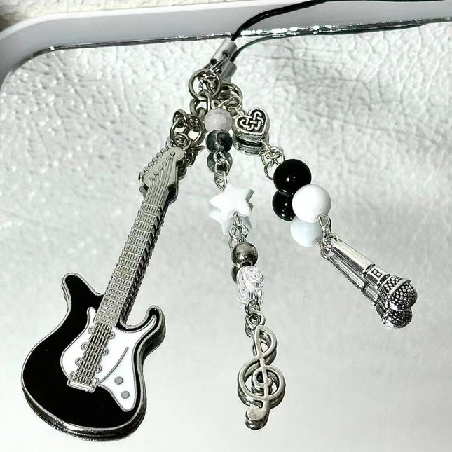 Little Singer Handmade Beaded Homemade Girl Heart Simple Pendant
