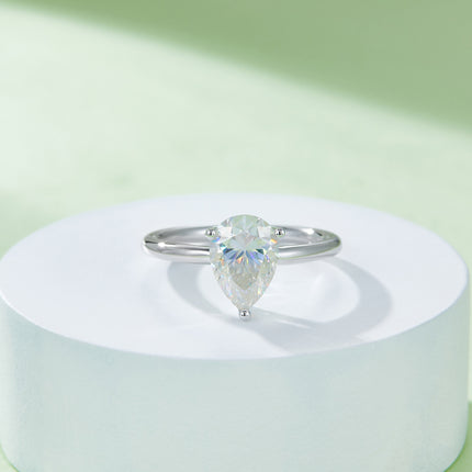 Peervormige Moissanite Met Topgehalte Moissanite Luukse En Modieuse Ligluukse Juweliersware Silwerring S925 Silwer Geëlektroneer Met Platinum
