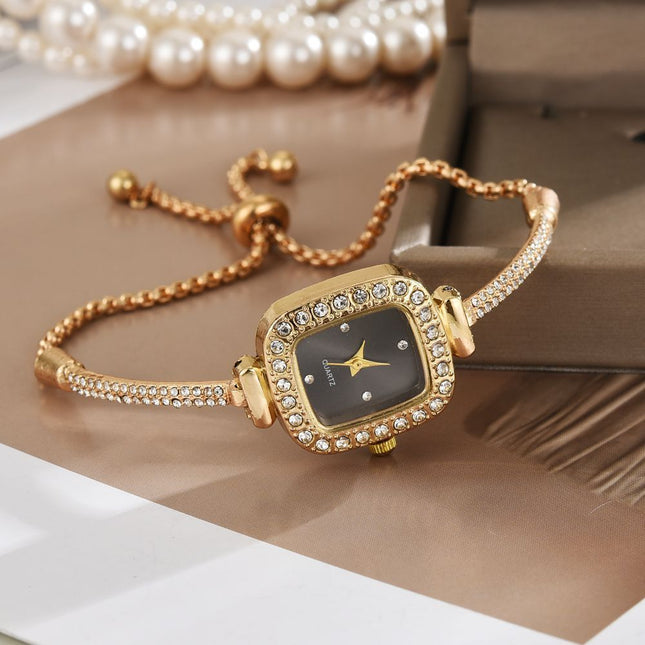 Trektou-ontwerp Klein Vierkantige Diamantarmbandhorlosie