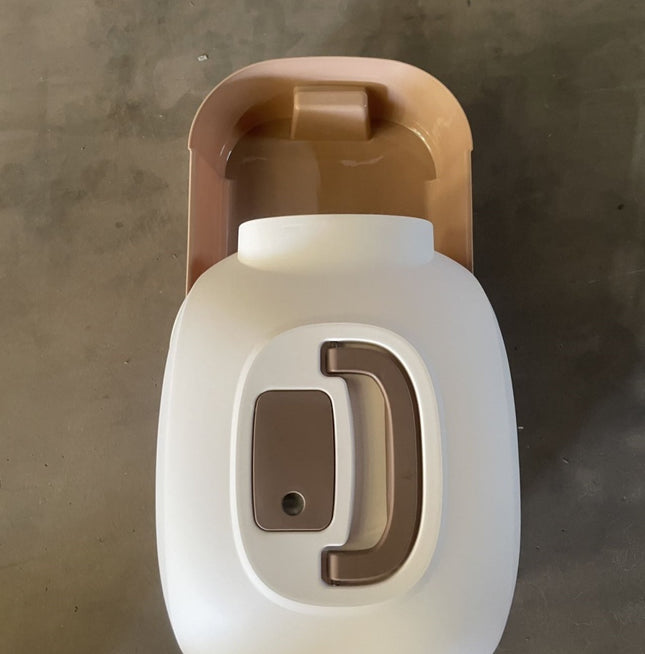 Fully Enclosed Cat Litter Box