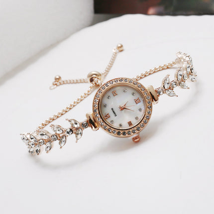 Eenvoudige Mode Temperamentele Armband Dameshorlosie Uittrek