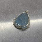 L / Silver