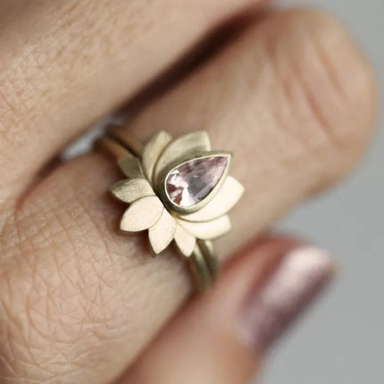 Retro Kreatiewe Ontwerp Nis Lotusblom Ring