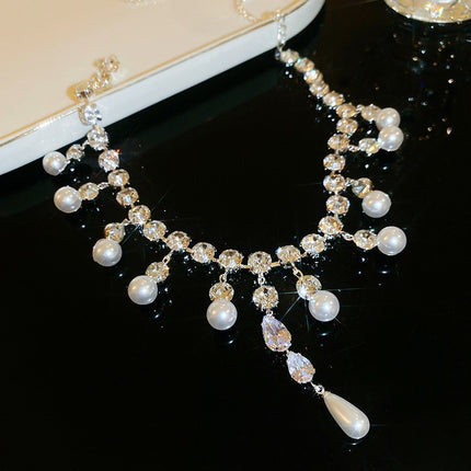Diamantblom Kwassie-ketting Ligte Luukse Hoëgraadse Truiketting