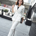 White / L